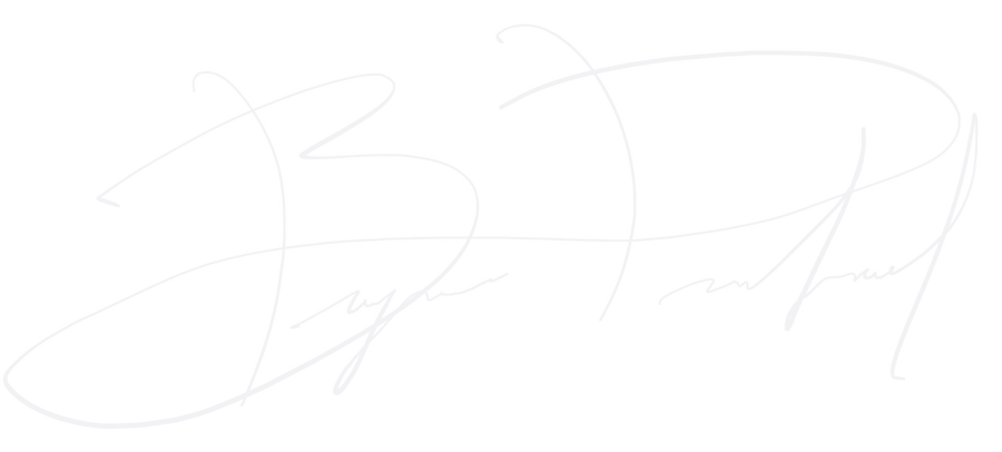 Bryce Duhamel, signature